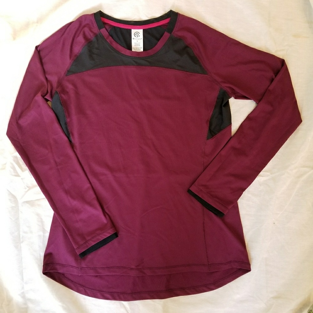 Like new Ladies moisture wicking workout top